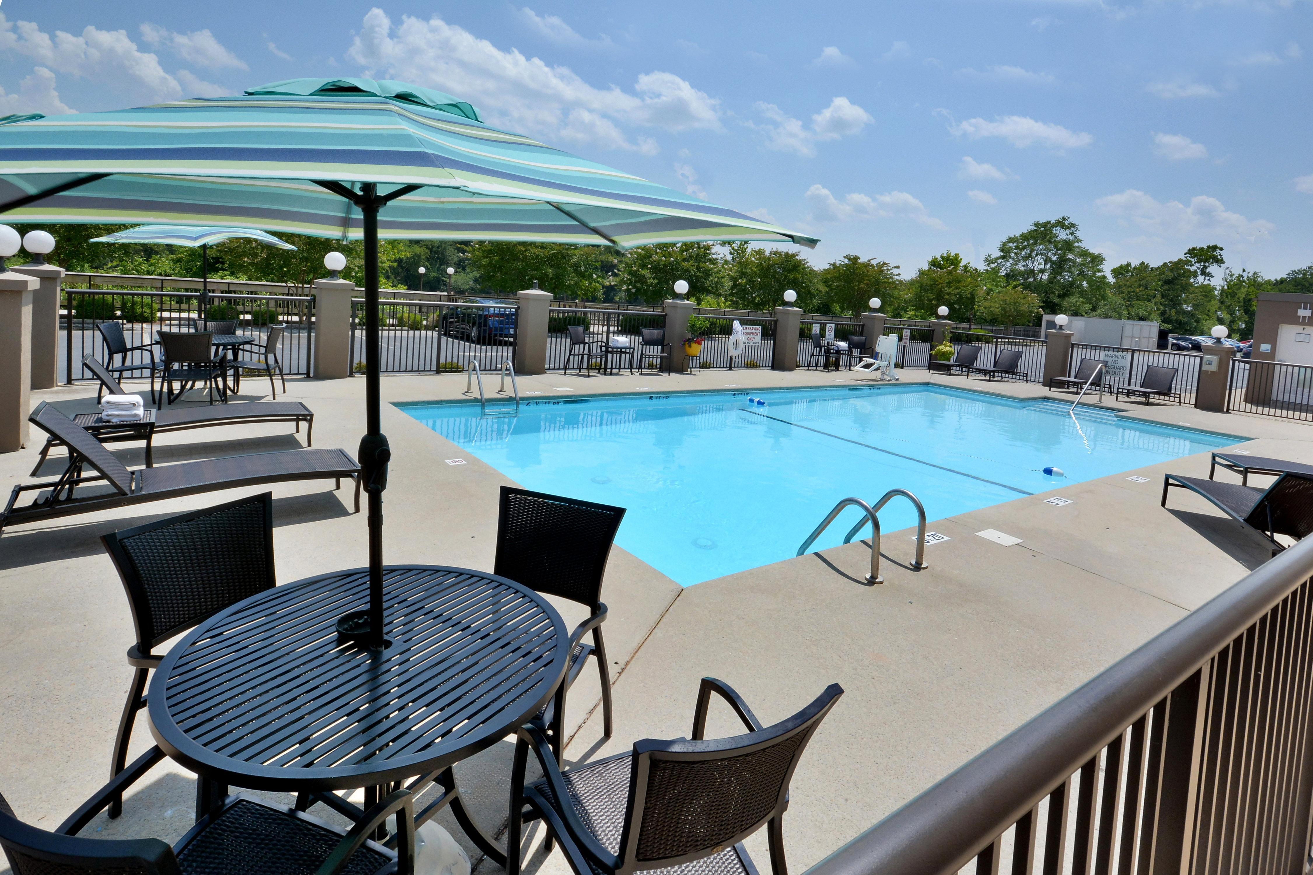 Holiday Inn Express Danville By Ihg Kültér fotó