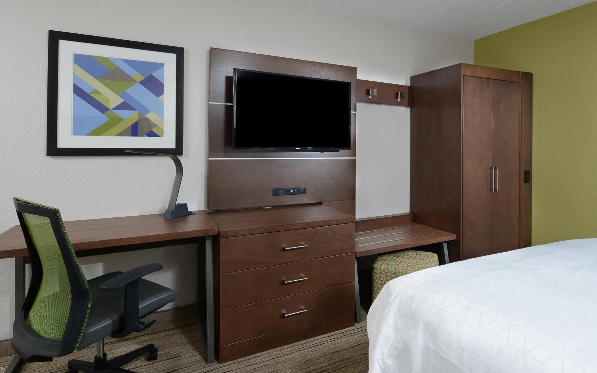 Holiday Inn Express Danville By Ihg Kültér fotó