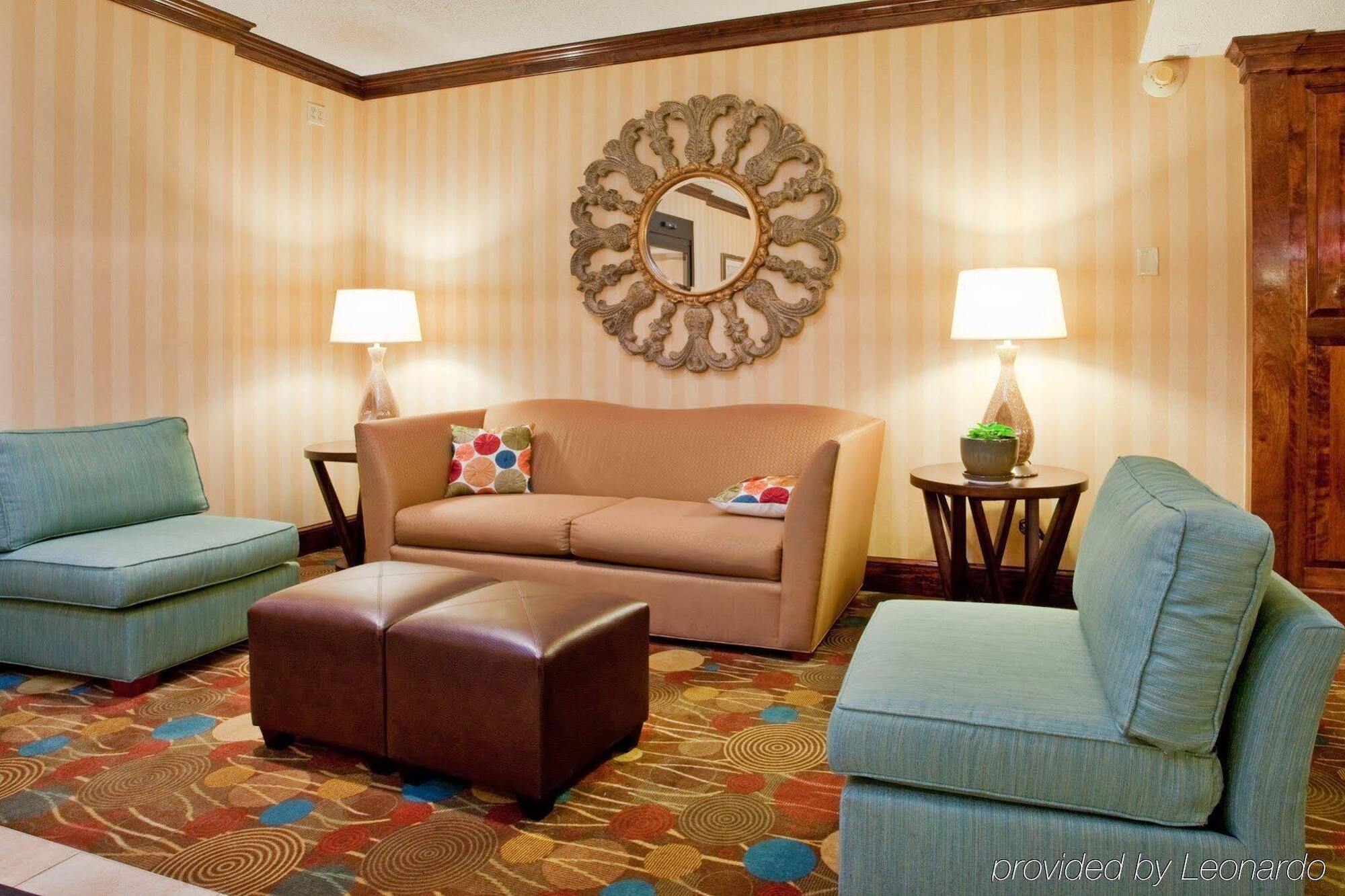 Holiday Inn Express Danville By Ihg Kültér fotó